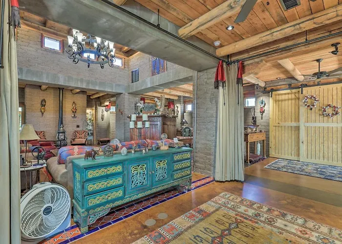 Luxe W/ Pool & Outdoor Kitchen In Phoenix! *