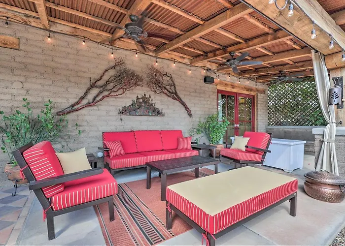Luxe W/ Pool & Outdoor Kitchen In Phoenix! *