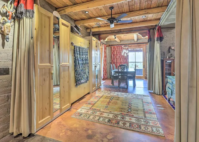 Holiday home Luxe W/ Pool & Outdoor Kitchen In Phoenix! *